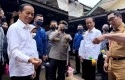 Jokowi-dan-kang-emil-main-lato-lato.jpg