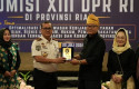 Kalapas-Pekanbaru-Sampaikan-Komitmen-Pembenahan-Overcrowding-Lapas-ke-DPR-RI.jpg