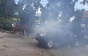 Kap-Mobil-Toyota-Hilux-terbakar.jpg