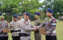 Kapolda-Riau-Tanamkan-Nilai-Lingkungan-Lewat-Kado-Ulang-Tahun-untuk-Brimob.jpg