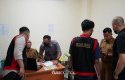Kejari-Siak-Geledah-Kantor-UKPBJ-Terkait-Dugaan-Pemerasan-dan-Gratifikasi.jpg