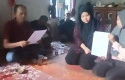 Keluarga-korban-dan-penabrak-damai.jpg