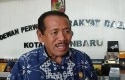 Ketua-BK-DPRD-Pekanbaru-Pangkat-Purba.jpg