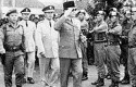 Letkol-Untung-dan-Presiden-Soekarno.jpg