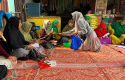 Mahasiswi-FISIP-Berdampak-UNRI-Kenalkan-Spray-Anti-Nyamuk-Berbahan-Sereh.jpg