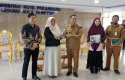 Markarius-terima-rapor-pendidikan.jpg