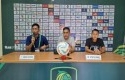 Media-Officer-dan-Pelatih-PSPS-Riau.jpg