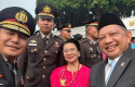 Momen-Kapolda-Riau-Dampingi-Putra-Ferdy-Sambo-Usai-Dilantik-Jadi-Perwira-Polri.jpg