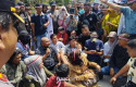 Oknum-BPN-Diduga-Mafia-Tanah-Ratusan-Warga-Geruduk-Kantor-BPN-Pekanbaru.jpg