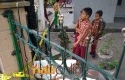 Pagar-SDN-121-Pekanbaru-Roboh.jpg