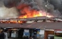 Pasar-Ateh-Bukittinggi-Terbakar.jpg