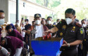 Pemusanahan-rokok-ilegal-di-kejati.jpg