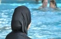 Perempuan-Burkini-Berenang.jpg