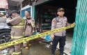 Polisi-Olah-tkp-kebakaran-ruko2.jpg