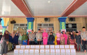 Polres-Rohil-Salurkan-40-Paket-Sembako-untuk-Kaum-Dhuafa-di-Tanah-Putih.jpg