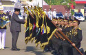 Prabowo-beri-anugrah-ke-polda-riau.jpg