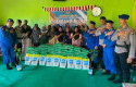 Program-JALUR-Hadir-di-Rohil-Ditpolairud-Polda-Riau-Salurkan-Beras-untuk-Warga-Pesisir.jpg