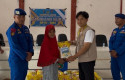 Program-JALUR-Sapa-Pesisir-Siak-Ditpolairud-dan-Mahasiswa-UGM-Bantu-Warga.jpg