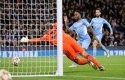 Raheem-Sterling-cetak-gol.jpg