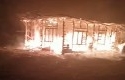 Rumah-terbakar4.jpg