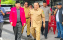 SF-Hariyanto-di-peresmian-kantor-pdip.jpg