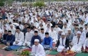 Salat-Idul-Fitri-di-Halaman-Masjid-Agung.jpg