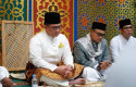 Salat-Idulfitri-Bersama-Masyarakat-di-Masjid-An-Nur-Sekdaprov-Ajak-Perkuat-Persatuan.jpg