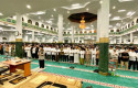 Salat-jemaah-di-masjid-raya-annur.jpg
