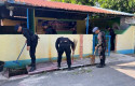 Sambut-HUT-ke-80-Bhayangkara-Brimob-Polda-Riau-Bersih-Bersih-Musala.jpg