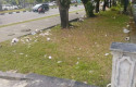 Sampah-Berserakan-Usai-Unjuk-Rasa-di-Gedung-DPRD-Riau.jpg