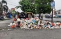 Sampah-di-Jalan-Putri-Tujuh.jpg