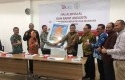 Serah-Terima-Ketua-FKIJK-Riau.jpg