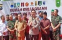 Syamsuar-bersama-Kapolda-Riau.jpg