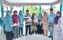 TP-PKK-Bengkalis-Salurkan-170-Paket-Imunisasi-untuk-Warga-Rentan.jpg