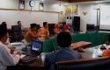 Telekonference-Wali-Kota-Pekanbaru-dengan-Ridwan-Kamil.jpg