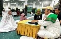 Teteskan-Air-Mata-Nurmala-Ungkap-Alasan-Masuk-Islam-di-Masjid-An-Nur-Pekanbaru.jpg