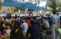 Tolak-Relokasi-Ratusan-Warga-TNTN-Dirikan-Tenda-di-Kantor-Gubernur-Riau.jpg