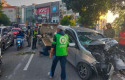 Toyota-calya-tabrak-pohon.jpg