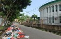 Tumpukan-sampah-di-jalan-Mekar-Sari.jpg