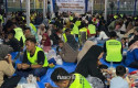 Untuk-Pertama-Kalinya-Warga-Binaan-Lapas-Pekanbaru-Buka-Puasa-Bersama-Keluarga.jpg