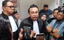 Usai-Sidang-Abdul-Wahid-Berikan-Komentar-Singkat-Doakan-Semua-Lancar.jpg