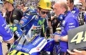 Valentino-Rossi-dan-Luca-Cadalora.jpg