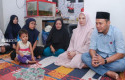 Wali-Kota-Pekanbaru-Agung-Nugroho-di-rumah-korban-bully.jpg