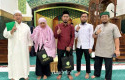 Warga-Asal-Jatim-dan-Rengat-Masuk-Islam-di-Masjid-Raya-An-Nur-Riau-Simak-Alasannya.jpg
