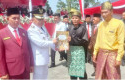 bupati-asmar-meranti-serahkan-sk-mha.jpg