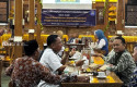 dialog-kagama-riau.jpg