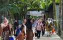 pengunjung-kasang-kulim-zoo.jpg