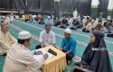 tiga-warga-medan-masuk-islam.jpg