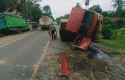 truk-tabrakan-di-pelalawan.jpg